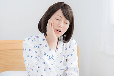 歯ぎしり・食いしばり
